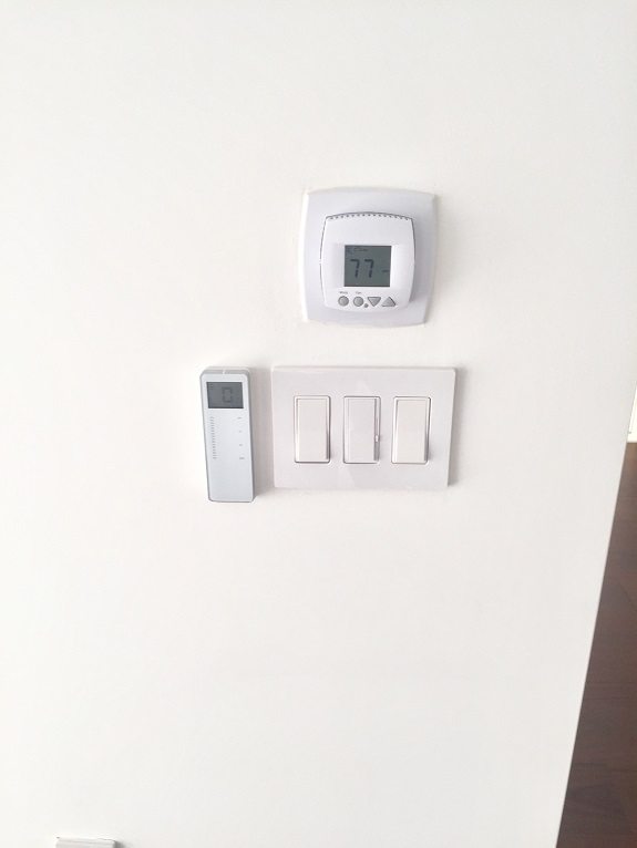 Rollease Remote Wall Mount