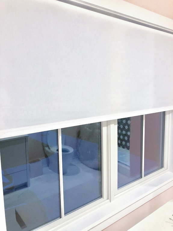 Motorized Rollease Privacy Shades Southampton 3